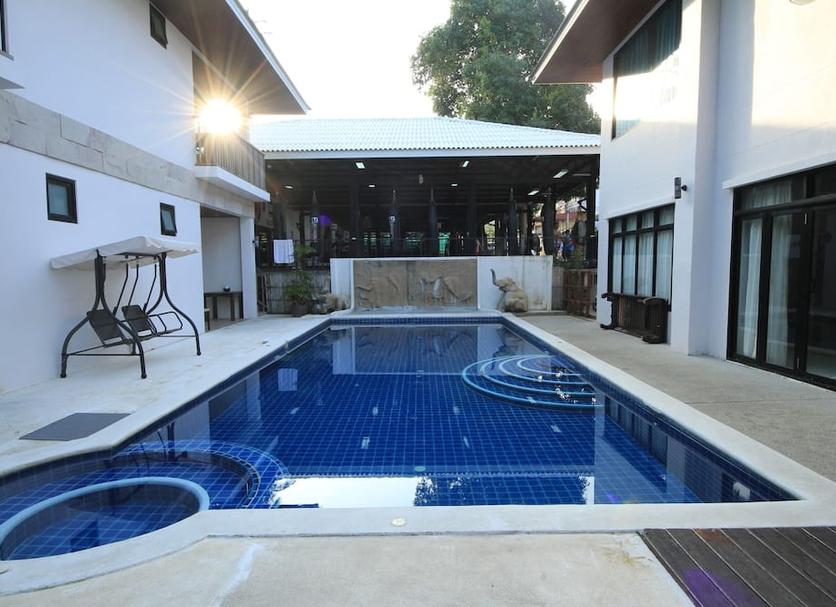Pool Foto