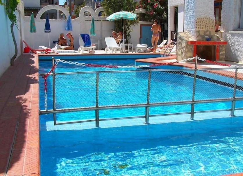 Pool Foto