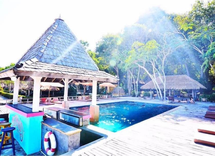 Pool Foto