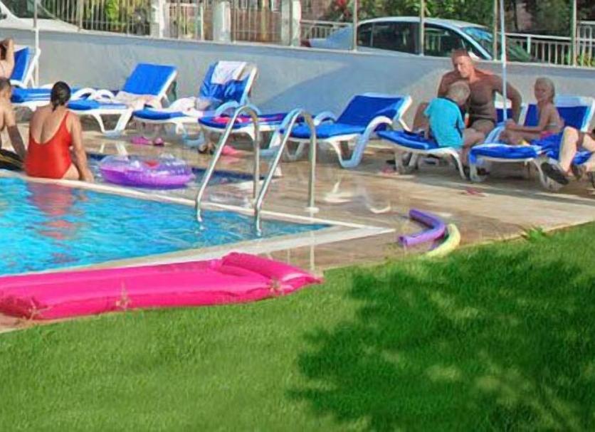Pool Foto