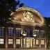 Gebäude