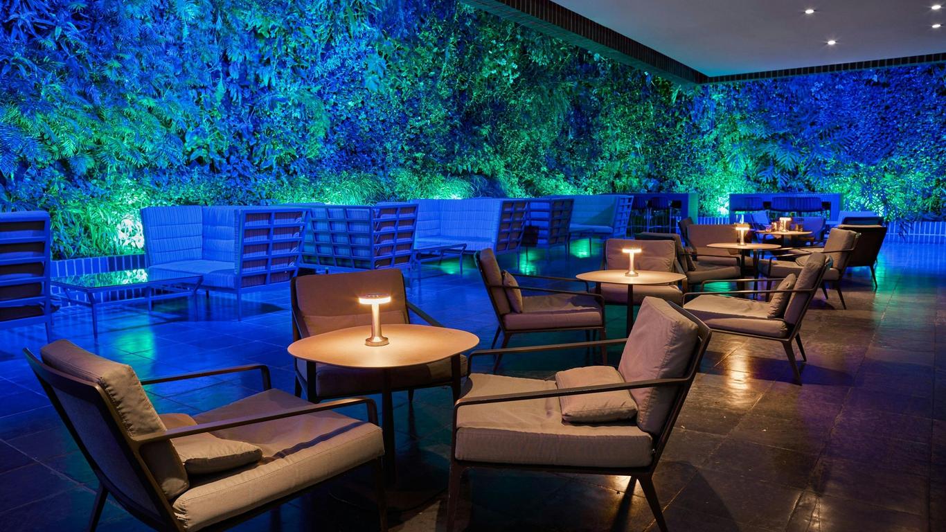 Renaissance Caracas La Castellana Hotel