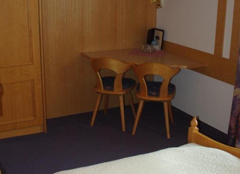 Zimmerausstattung Foto