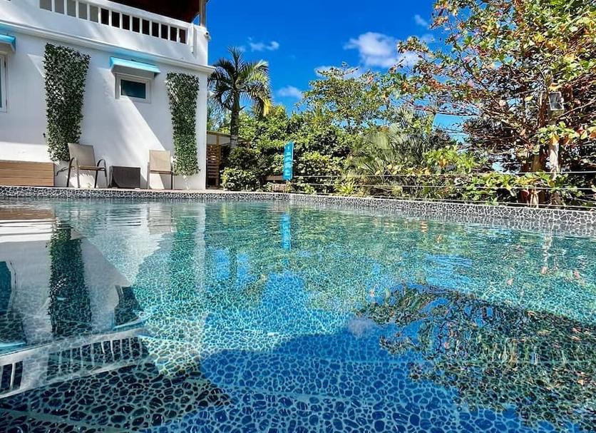 Pool Foto