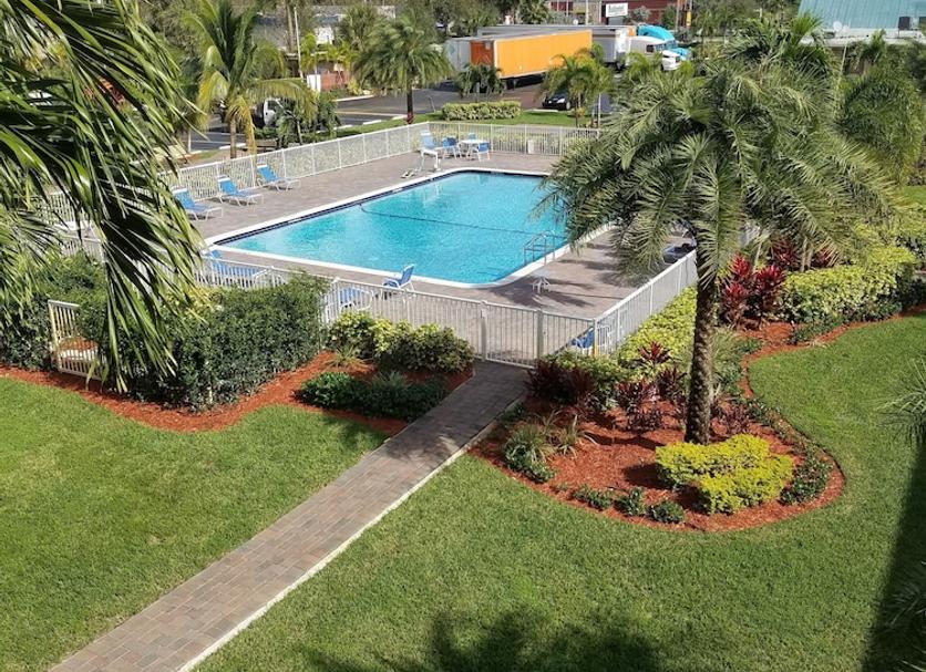 Pool Foto