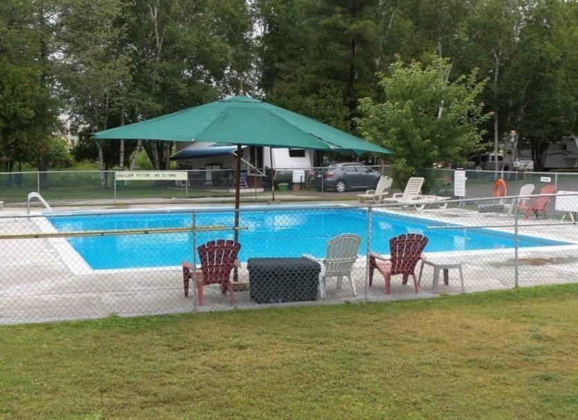 Pool Foto