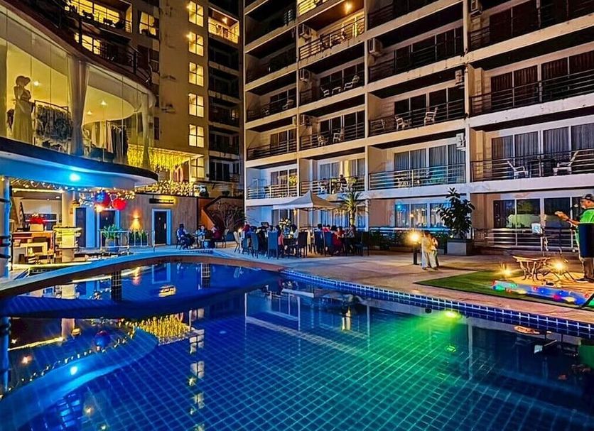 Pool Foto