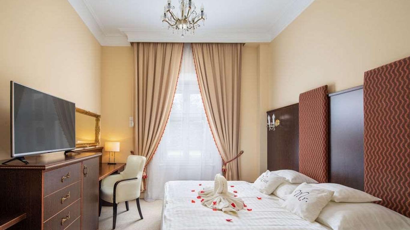 Hotel Kristály Imperial