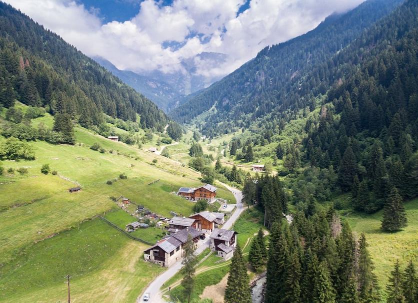 Außenansicht Foto