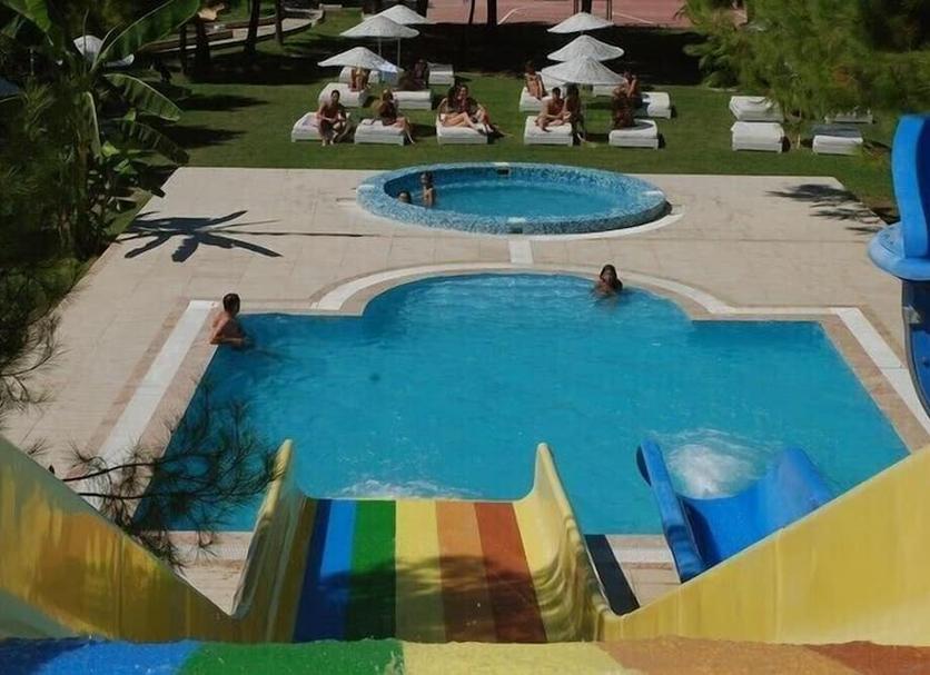 Pool Foto