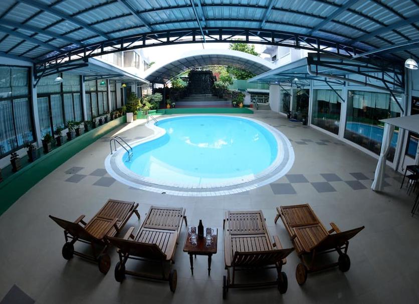 Pool Foto
