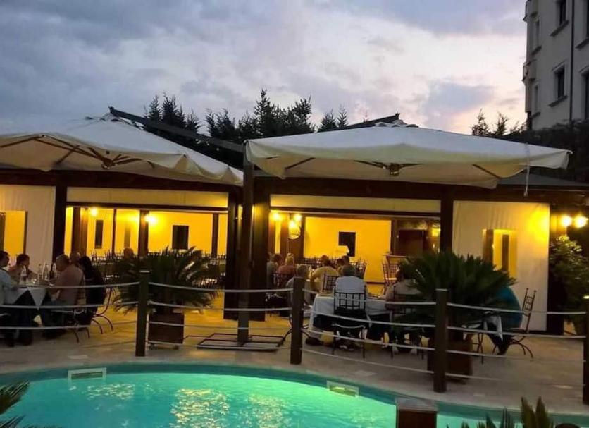 Pool Foto