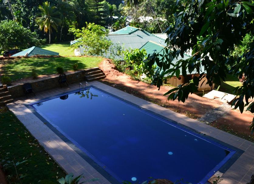 Pool Foto