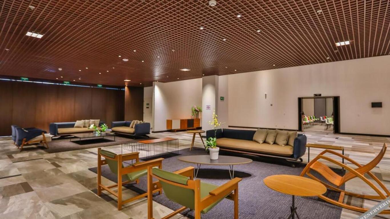 The Hill Hotéis Apart Suites