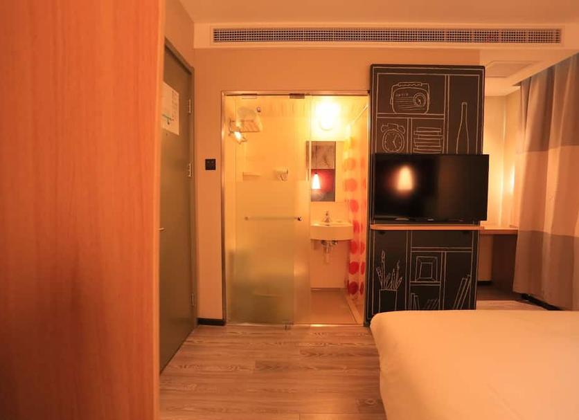 Zimmerausstattung Foto