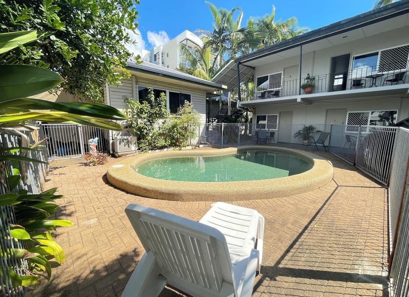 Pool Foto