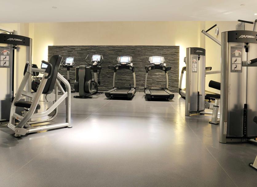 Fitnessbereich Foto