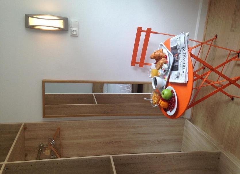 Zimmerausstattung Foto