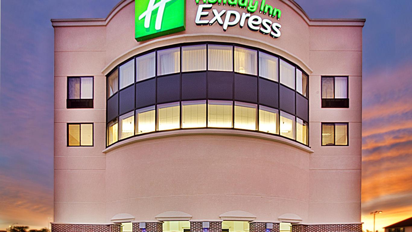 Holiday Inn Express Waterloo-Cedar Falls