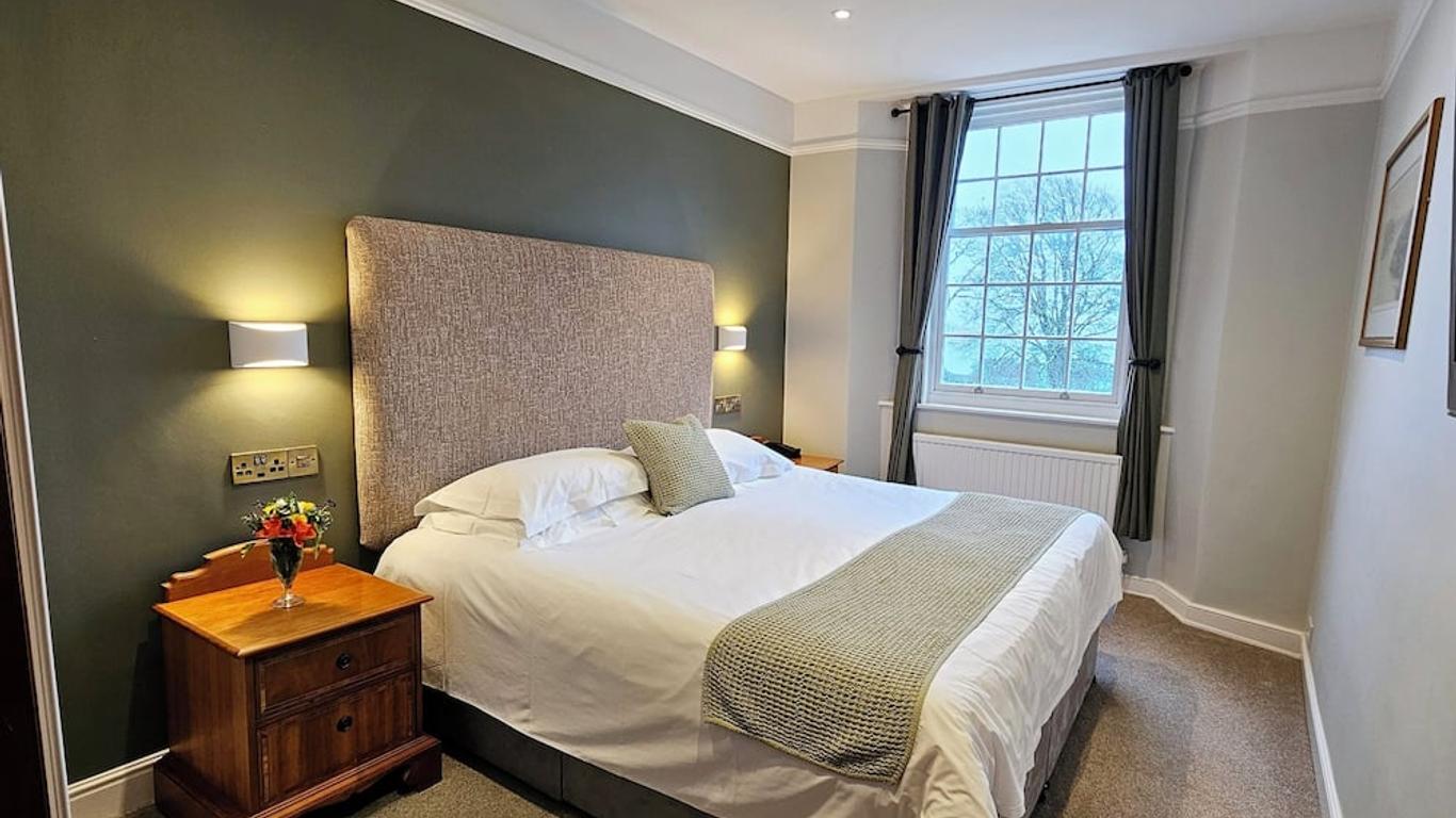 Stoke Lodge Hotel