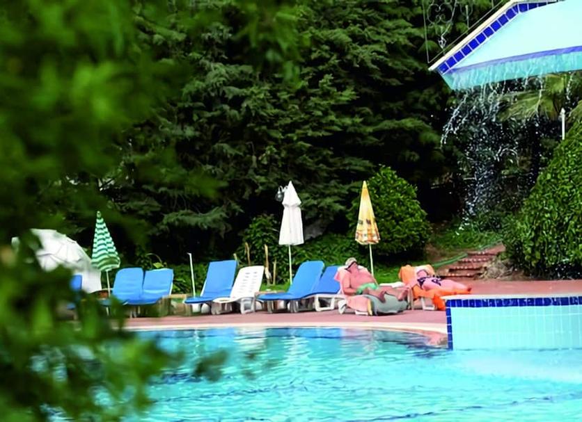 Pool Foto