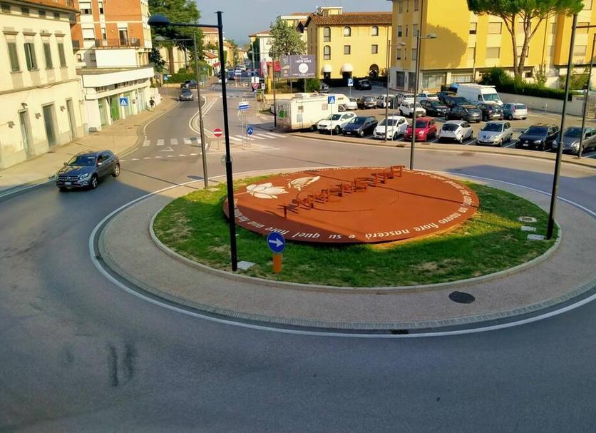 Außenansicht Foto