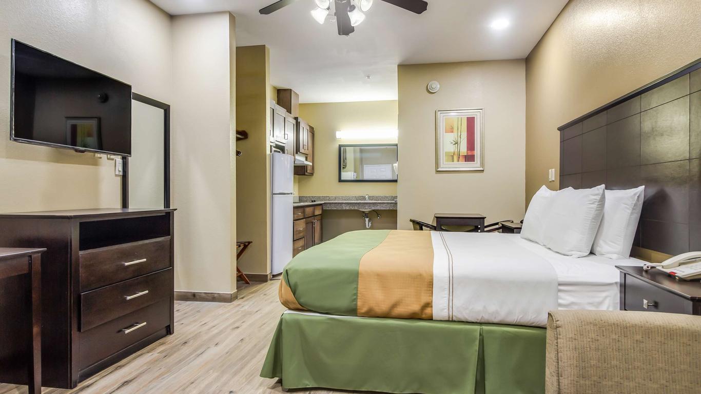 Americas Best Value Inn & Suites Tomball