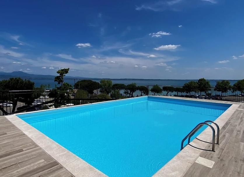 Pool Foto