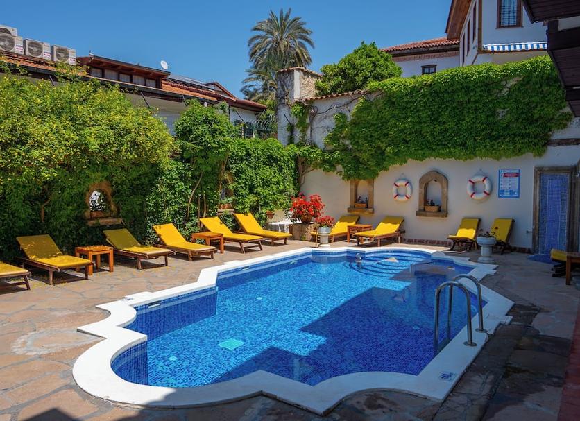 Pool Foto