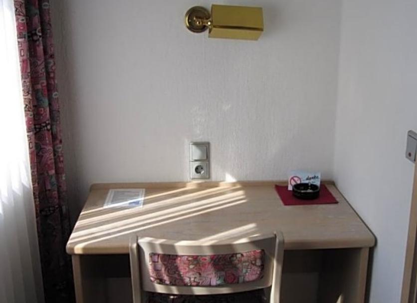 Zimmerausstattung Foto