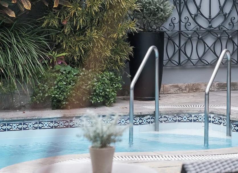Pool Foto
