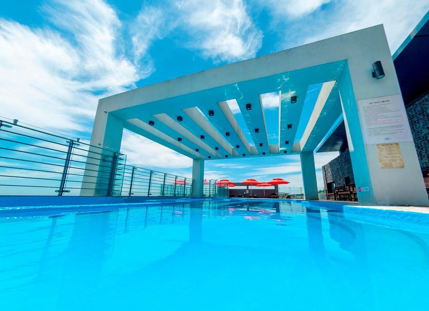 Pool Foto