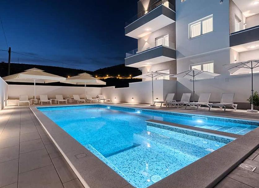 Pool Foto
