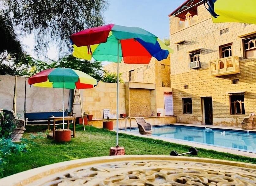 Pool Foto
