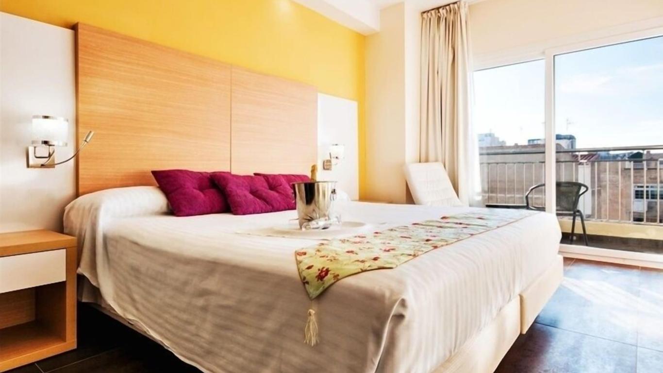 Hotel Fontana Plaza