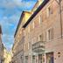 Gebäude