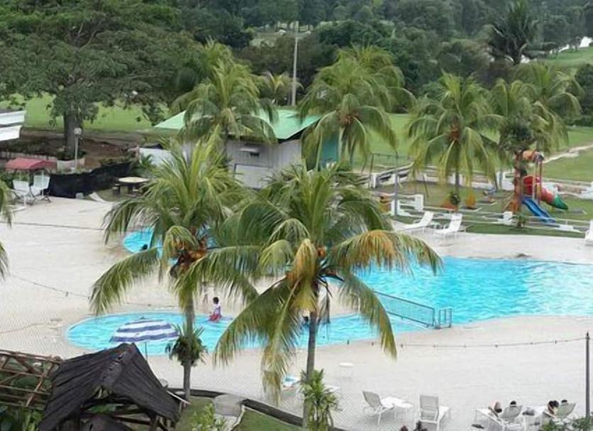 Pool Foto