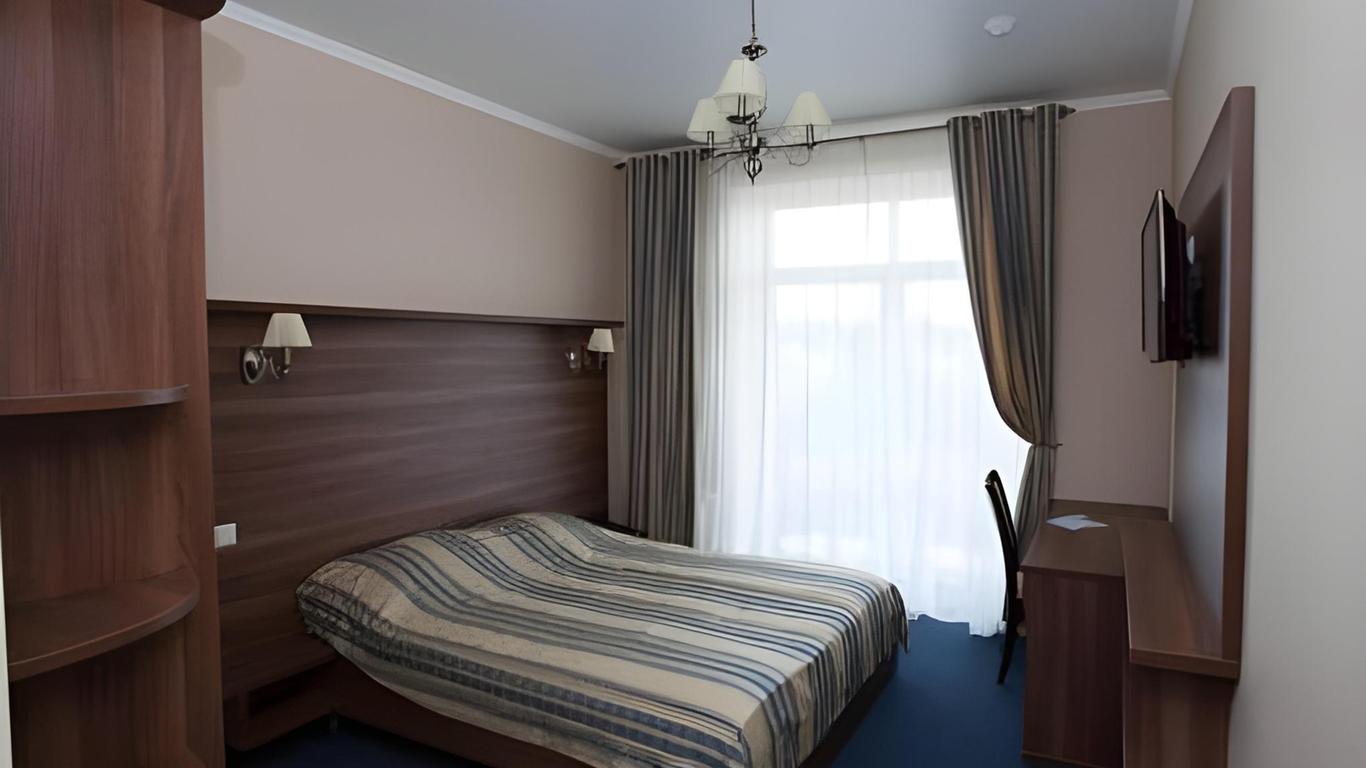 Hotel 903