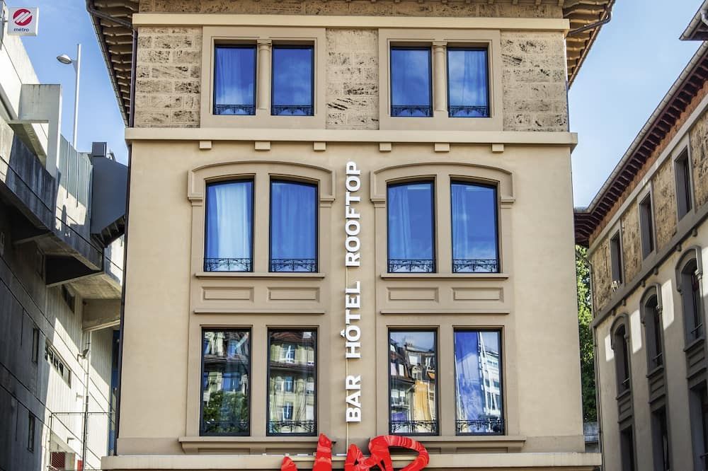 Gebäude