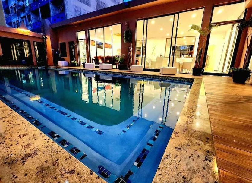 Pool Foto
