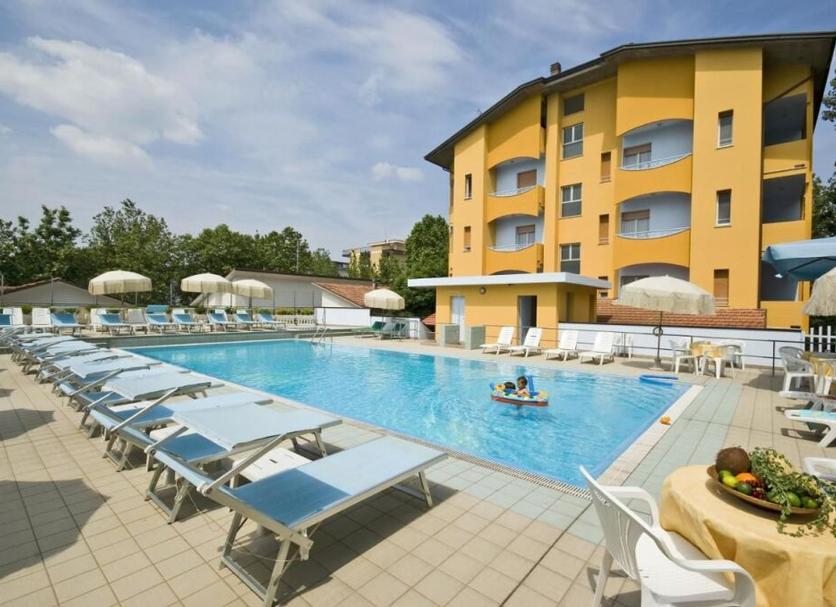 Pool Foto