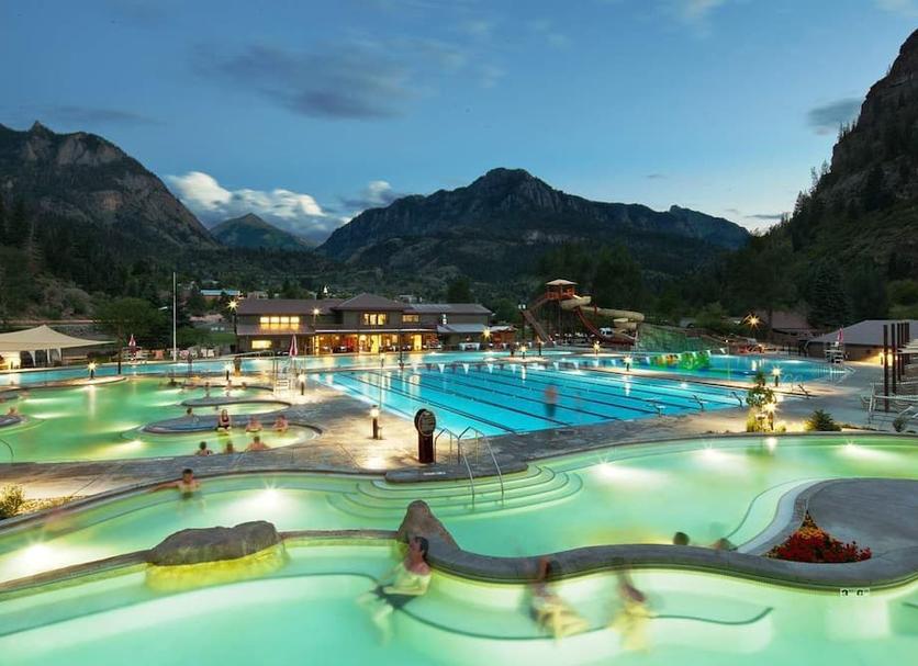 Pool Foto