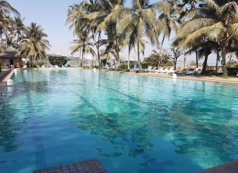 Pool Foto