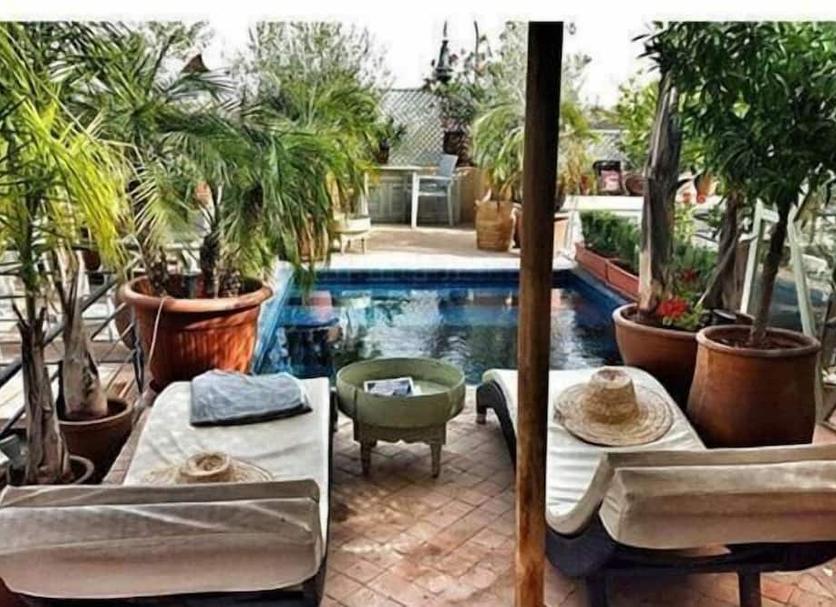 Pool Foto