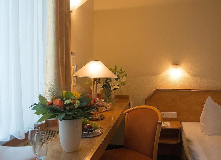 Zimmerausstattung Foto