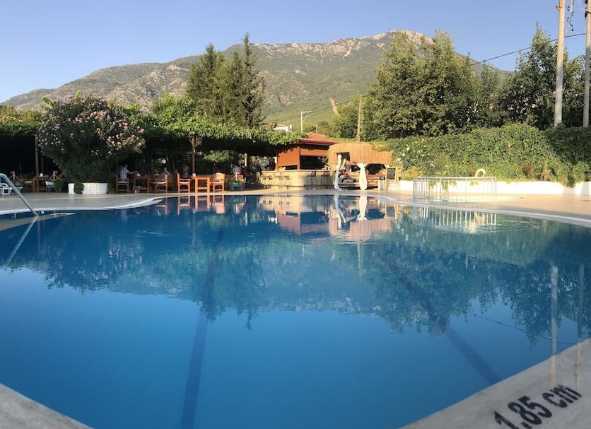 Pool Foto