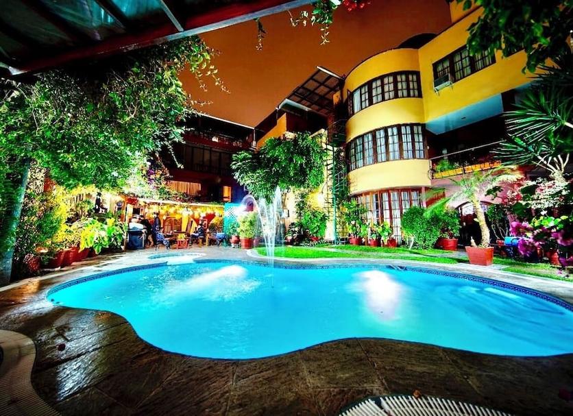 Pool Foto