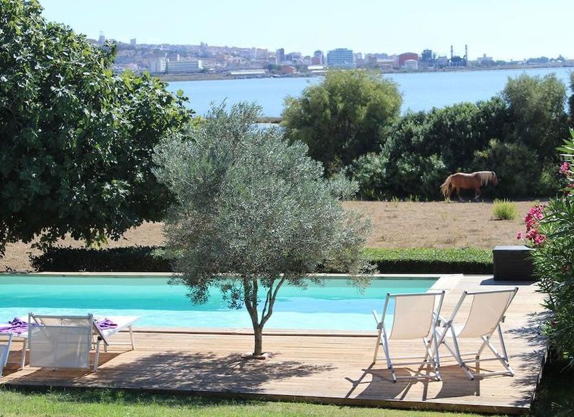 Pool Foto