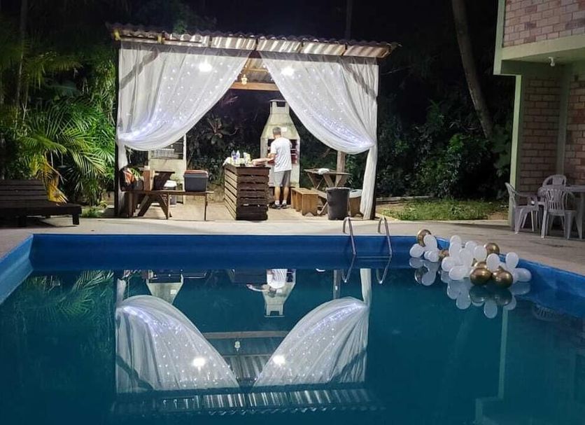 Pool Foto