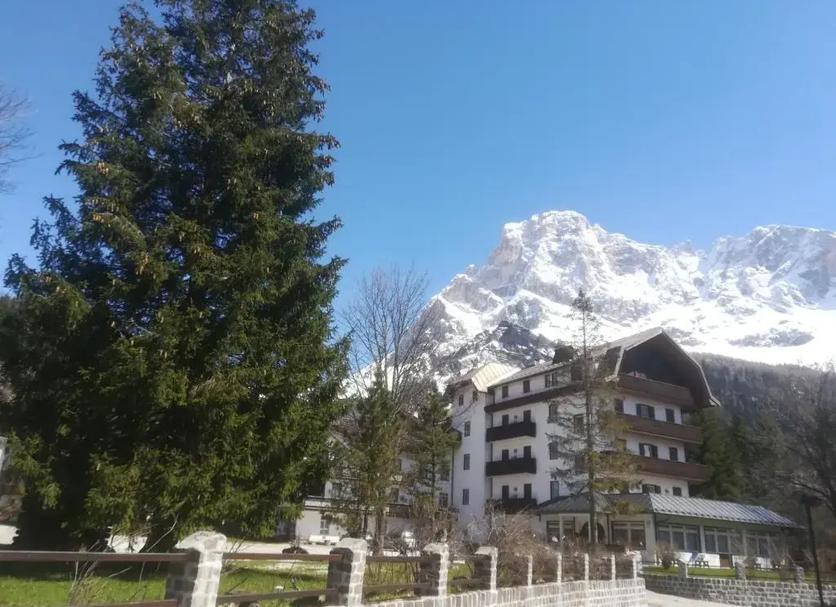 Außenansicht Foto